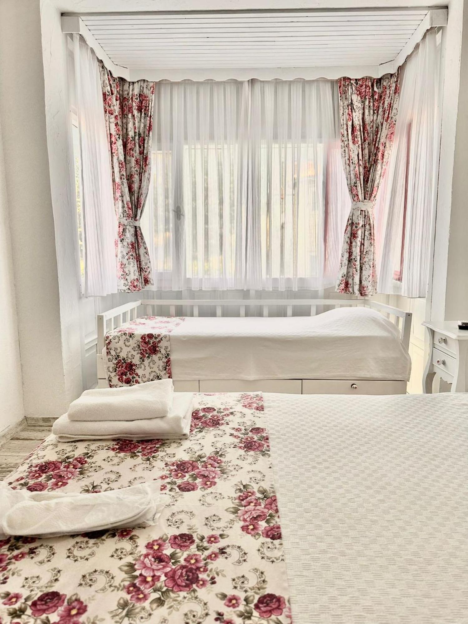 Aisem By Hire Hotel Alacati Exterior foto