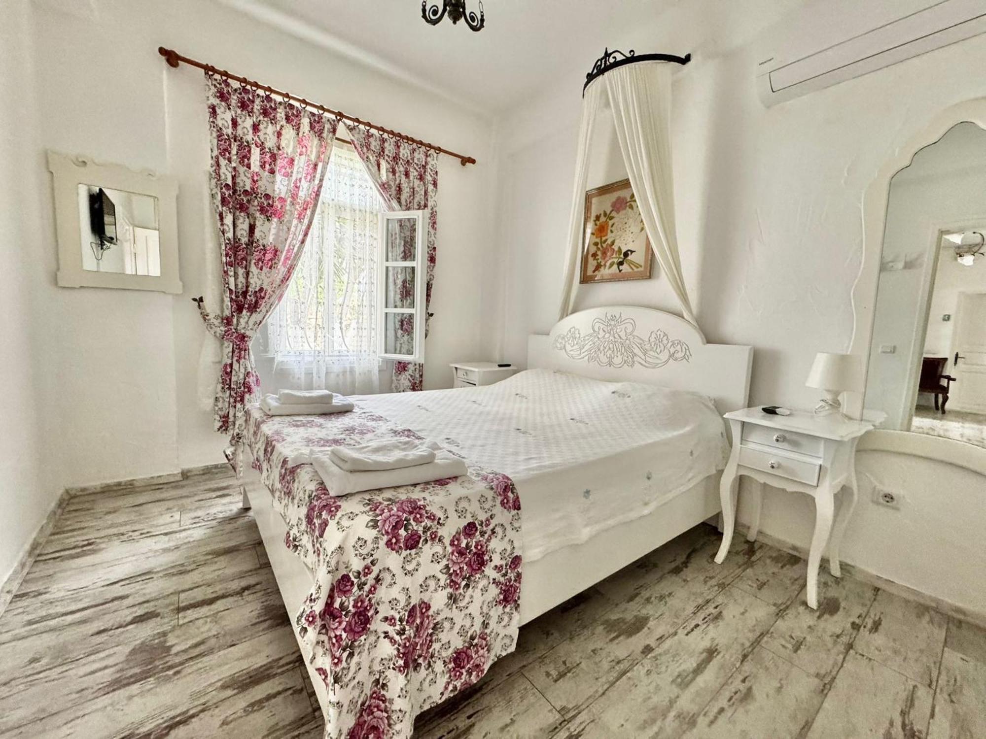 Aisem By Hire Hotel Alacati Exterior foto